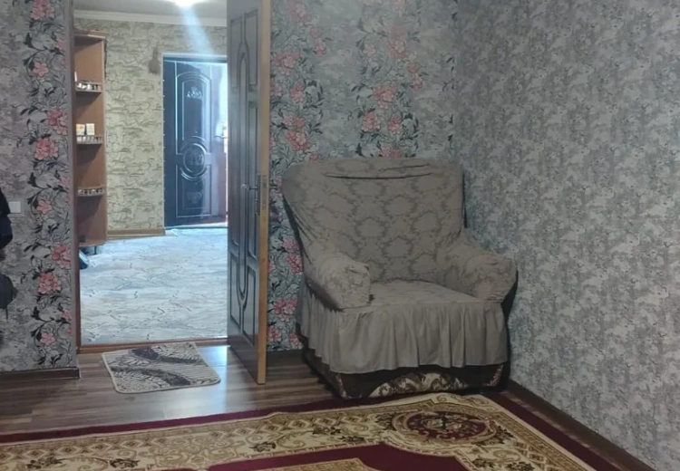 5 otaqlı mənzil Satılır, Quba