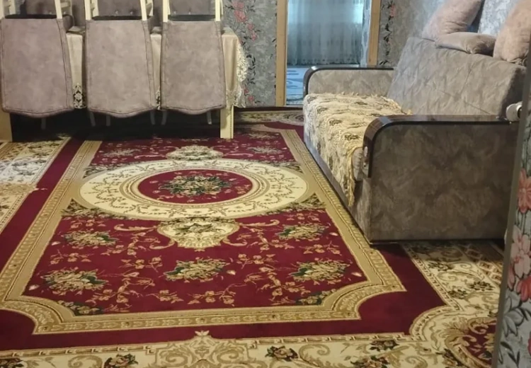 5 otaqlı mənzil Satılır, Quba