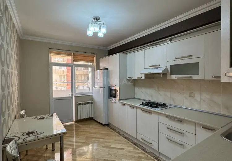 3 otaqlı mənzil Satılır, Yeni Yasamal qəs., Yasamal, Bakı
