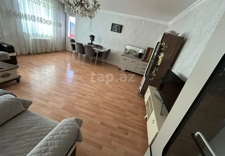 400 AZN - 3 otaqlı mənzil Kirayə (aylıq), Qazax