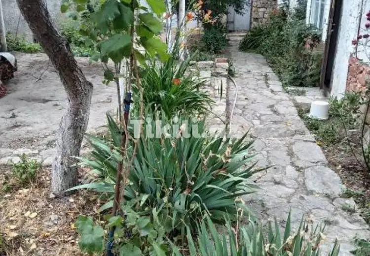 3 otaqlı mənzil Satılır,