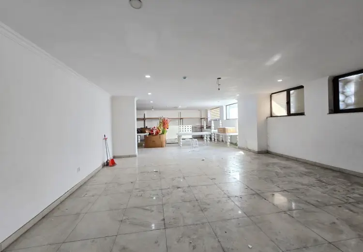 940 m² Obyekt / Ofis Kirayə (aylıq), Nərimanov, Bakı