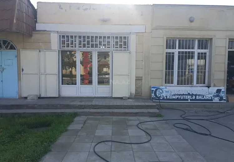 25 m² Obyekt / Ofis Satılır, Yevlax