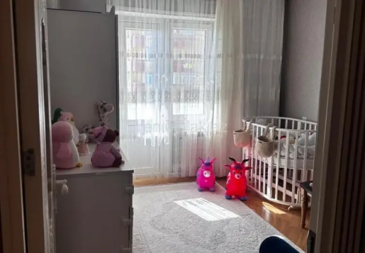 245 000 AZN - 4 otaqlı mənzil Satılır, Yasamal qəs., Yasamal, Bakı