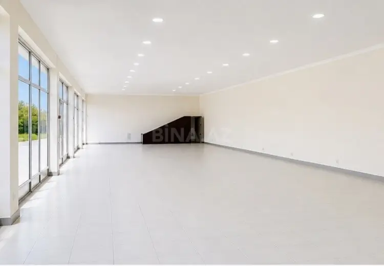 240 m² Obyekt / Ofis Kirayə (aylıq), Bərdə