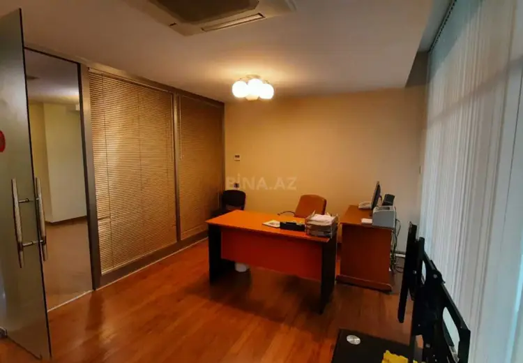 220 m² Obyekt / Ofis Satılır, Xətai, Bakı