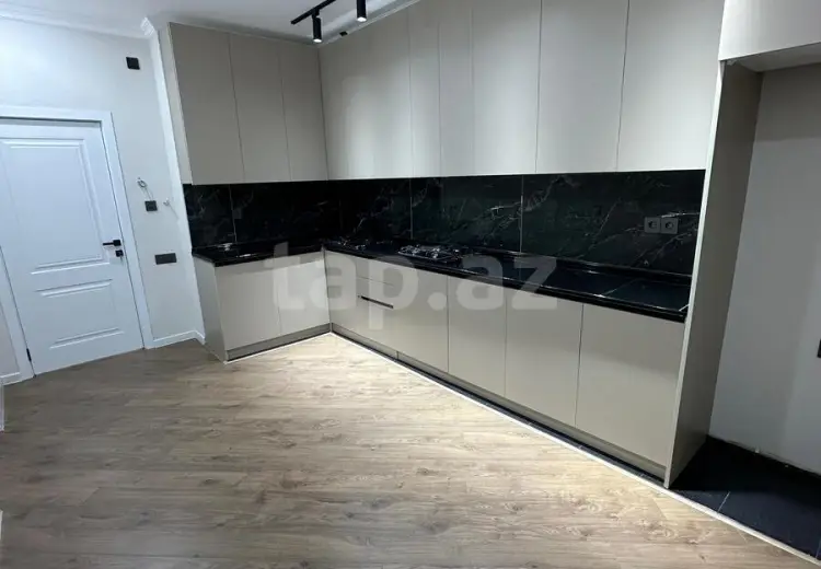 3 otaqlı mənzil , Bakı