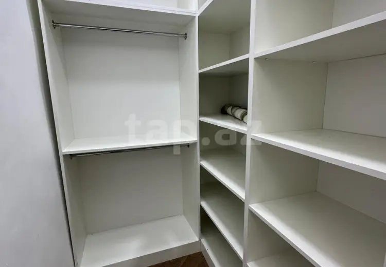 3 otaqlı mənzil , Bakı