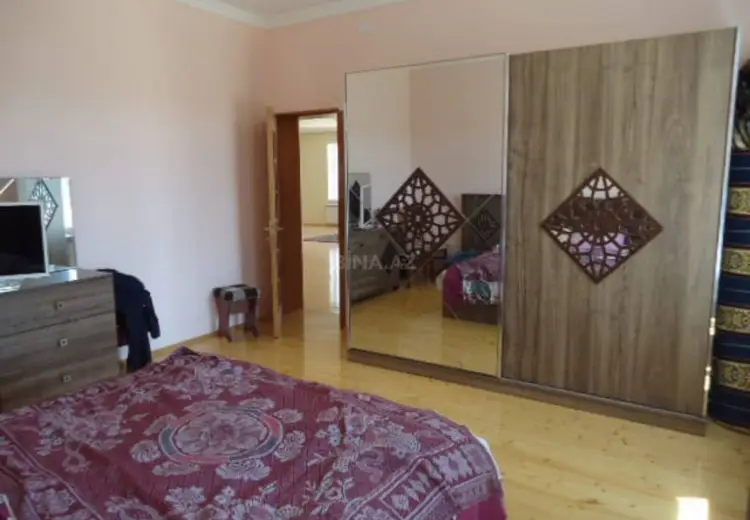 8 otaqlı mənzil Satılır, Abşeron