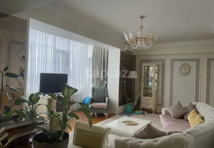 4 otaqlı mənzil , Badamdar qəs., Səbail, Bakı