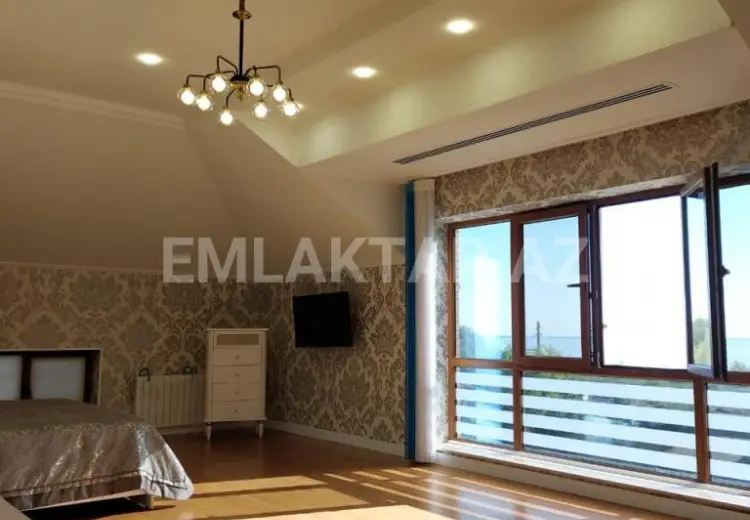 520 000 AZN - 8 otaqlı mənzil Satılır, Astara