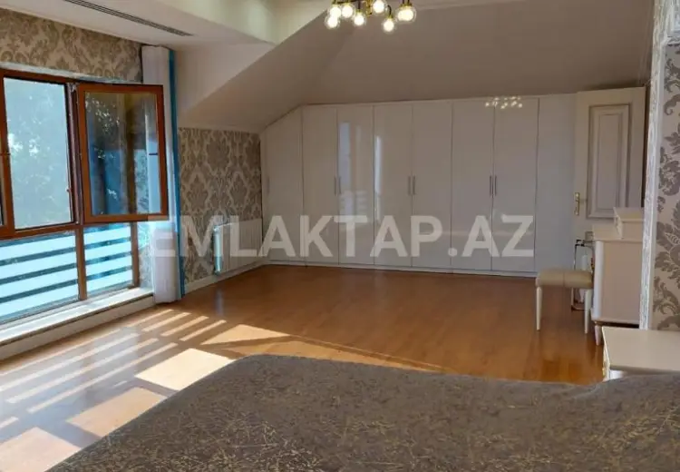 520 000 AZN - 8 otaqlı mənzil Satılır, Astara