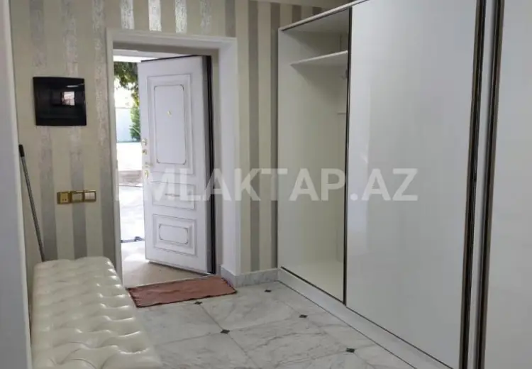 520 000 AZN - 8 otaqlı mənzil Satılır, Astara