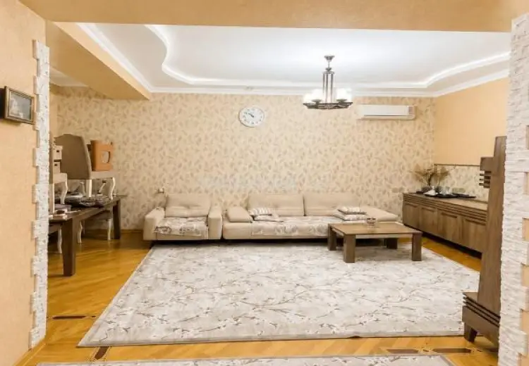 272 000 AZN - 3 otaqlı mənzil Satılır, Nizami, Bakı