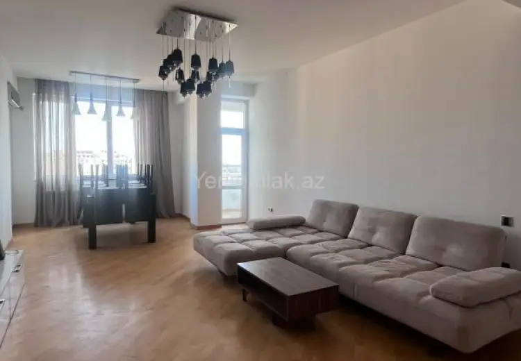 900 AZN - 3 otaqlı mənzil Kirayə (aylıq), Yasamal qəs., Yasamal, Bakı