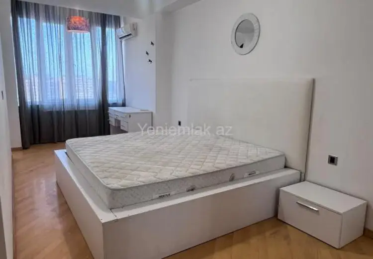 900 AZN - 3 otaqlı mənzil Kirayə (aylıq), Yasamal qəs., Yasamal, Bakı