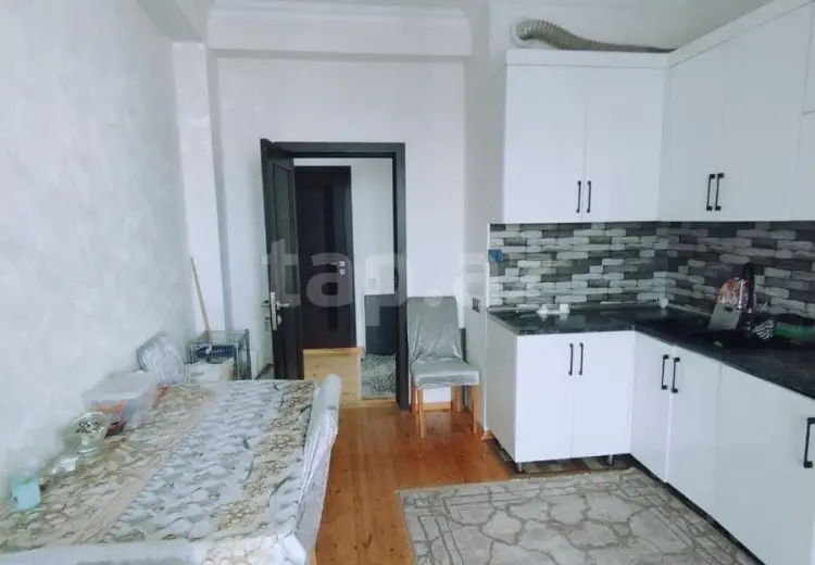 3 otaqlı mənzil , Bakı
