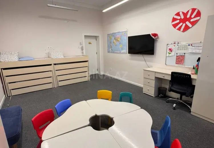 300 m² Obyekt / Ofis Kirayə (aylıq), Montin qəs., Nərimanov, Bakı