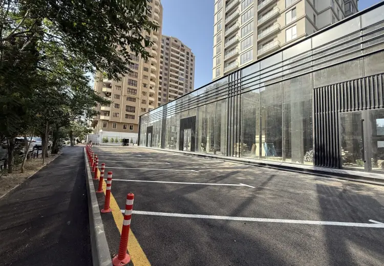 200 m² Obyekt / Ofis Kirayə (aylıq), Nəsimi, Bakı