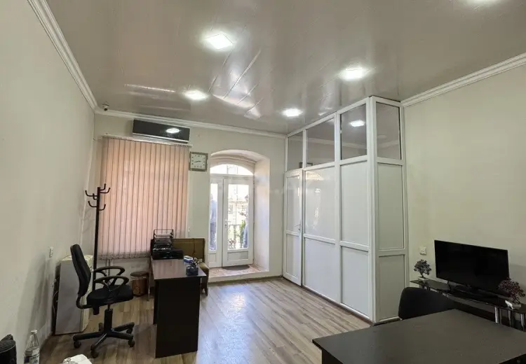 35 m² Obyekt / Ofis Kirayə (aylıq), Bayıl qəs., Səbail, Bakı