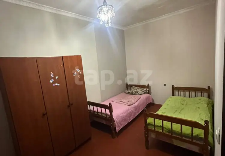 700 AZN - 3 otaqlı mənzil Kirayə (aylıq), Bakı