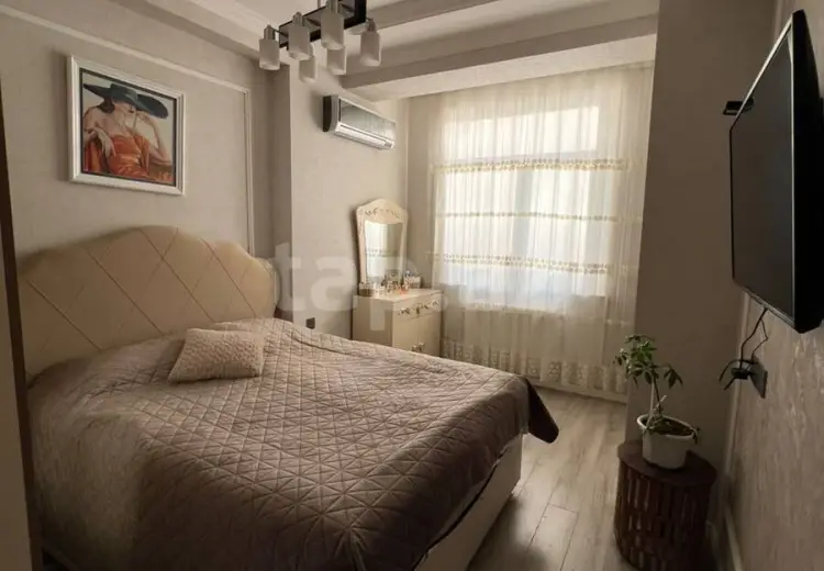 4 otaqlı mənzil , Bakı
