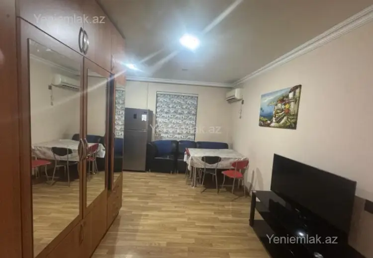 800 AZN - 3 otaqlı mənzil Kirayə (aylıq), Nərimanov, Bakı