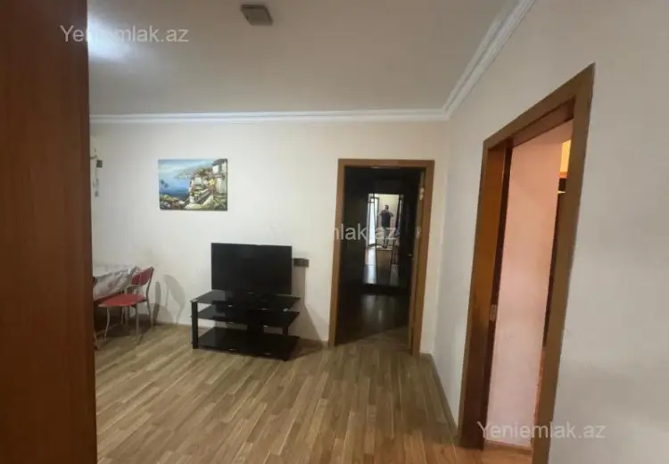 800 AZN - 3 otaqlı mənzil Kirayə (aylıq), Nərimanov, Bakı