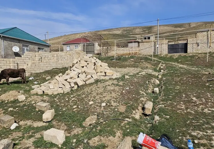 2 sot Torpaq Satılır, Qobu, Abşeron