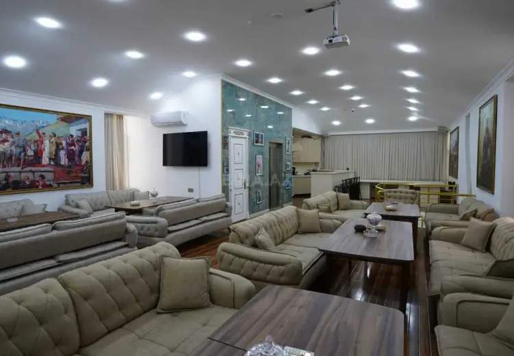 350 m² Obyekt / Ofis Kirayə (aylıq), Badamdar qəs., Səbail, Bakı