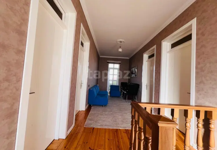 7 otaqlı mənzil , Xırdalan