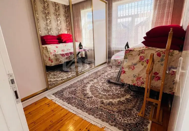 7 otaqlı mənzil , Xırdalan
