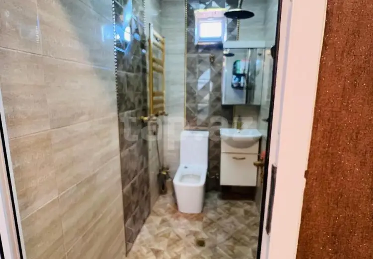 7 otaqlı mənzil , Xırdalan