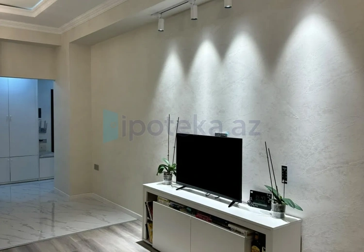 2 otaqlı mənzil Satılır, Badamdar qəs., Səbail, Bakı