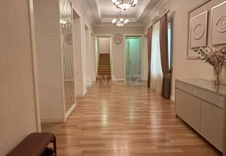 250 m² Obyekt / Ofis Satılır, Nizami, Bakı