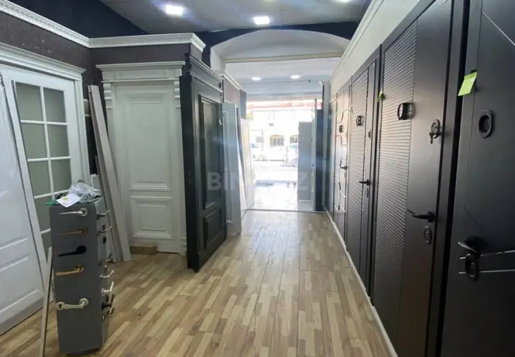 300 m² Obyekt / Ofis Kirayə (aylıq), Nərimanov, Bakı