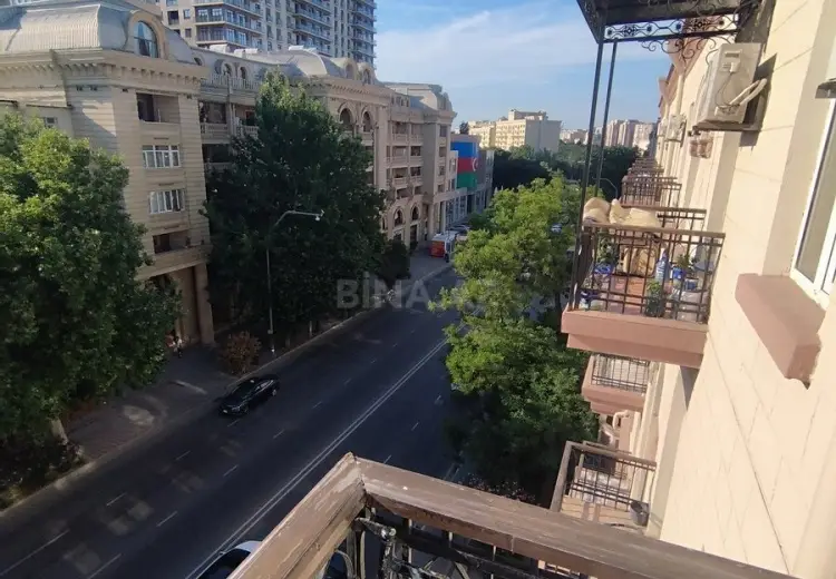 3 otaqlı mənzil Satılır, Yasamal qəs., Yasamal, Bakı
