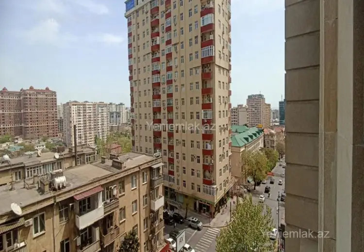 784 000 AZN - 4 otaqlı mənzil Satılır, Yasamal qəs., Yasamal, Bakı