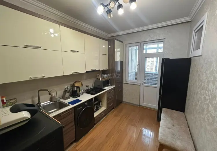 3 otaqlı mənzil Satılır, Xırdalan