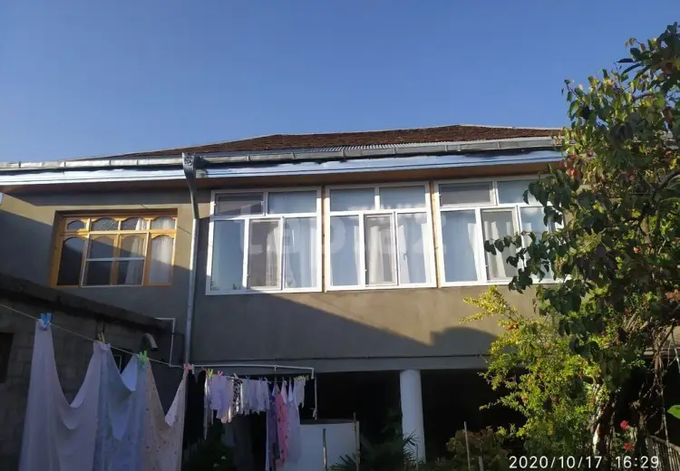 5 otaqlı mənzil , Şəki