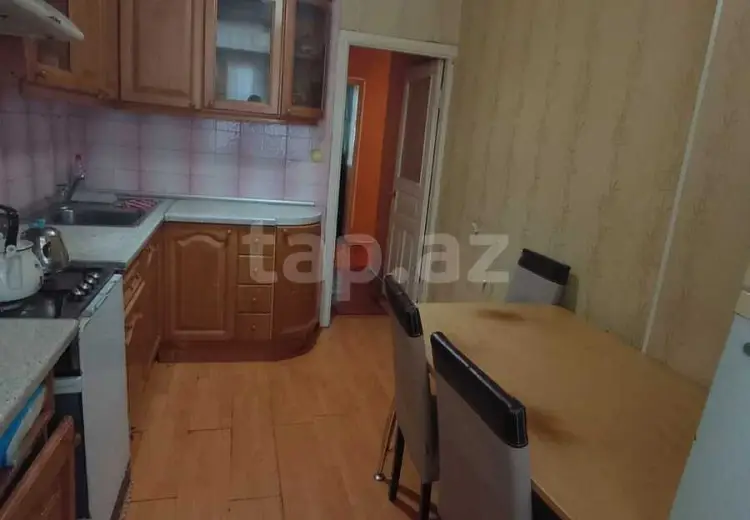 3 otaqlı mənzil , Bakı