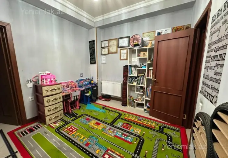 250 000 AZN - 4 otaqlı mənzil Satılır, Xətai, Bakı