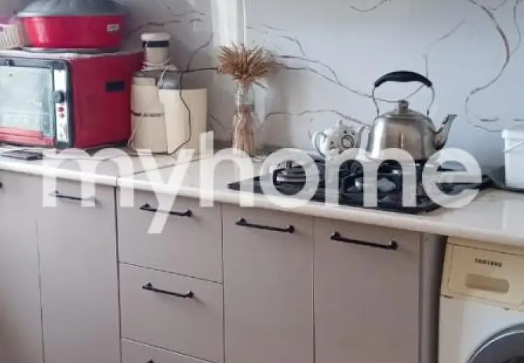 3 otaqlı mənzil Satılır, Bakı