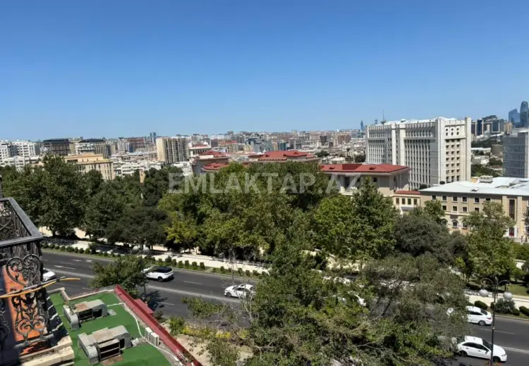 185 000 AZN - 2 otaqlı mənzil Satılır, Səbail, Bakı