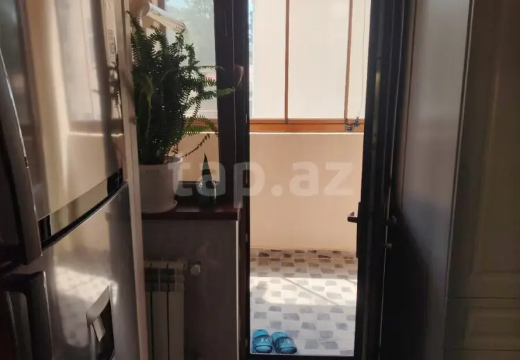 3 otaqlı mənzil , Bakı