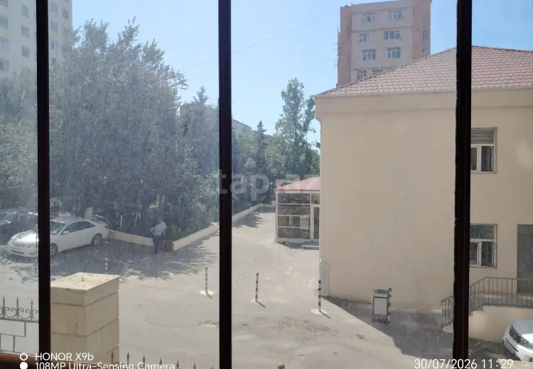 3 otaqlı mənzil , Bakı