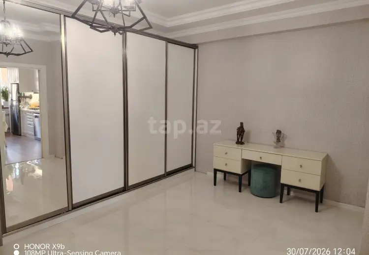 3 otaqlı mənzil , Bakı