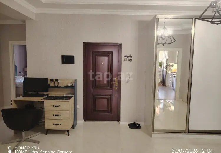 3 otaqlı mənzil , Bakı