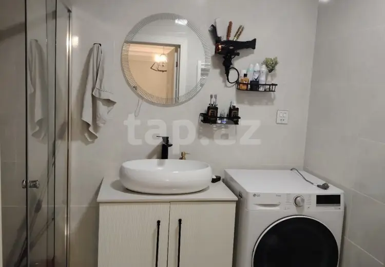 3 otaqlı mənzil , Bakı