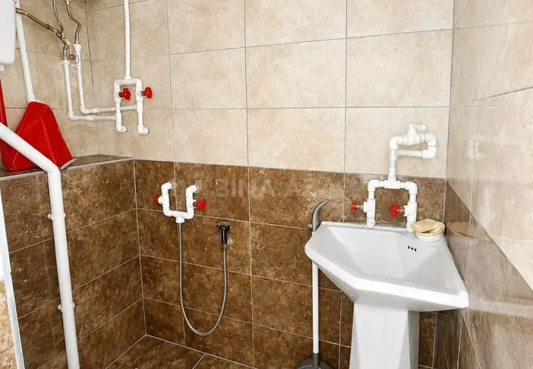 34 m² Obyekt / Ofis Satılır, Nərimanov, Bakı